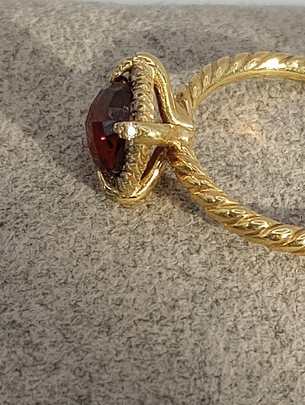 David Yurman Petite Chatelaine Pavé Bezel Ring - Picture 8 of 11